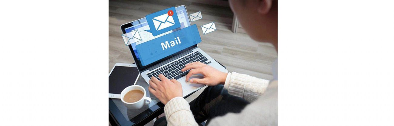 建站的時(shí)候如何在多個(gè)頁(yè)面里快速添加共有的功能組件？